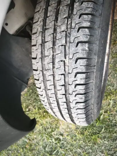 Citroën 2018 - 11374 EUR, 160909 km - AUTO.MOTO.pt - 160909km - foto 23 de 34