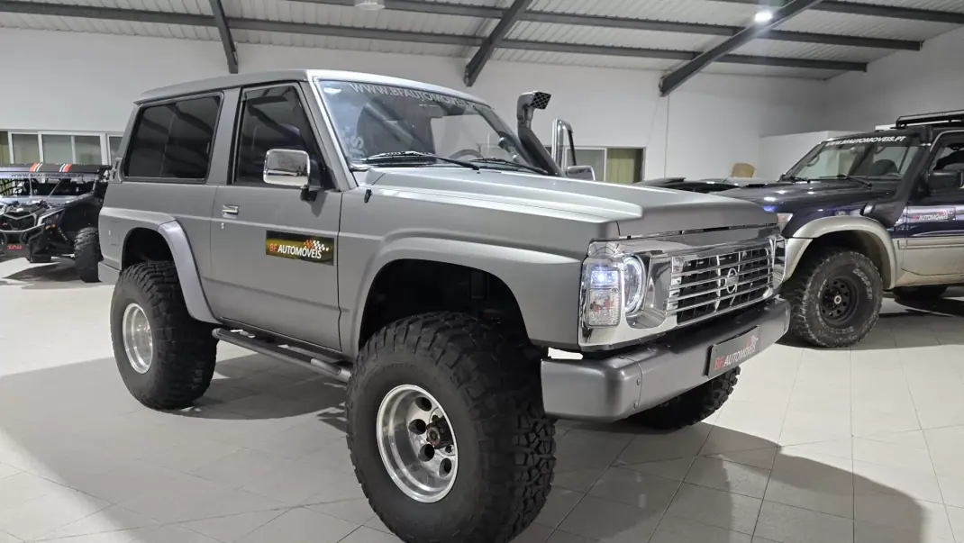 Nissan Patrol 1992 - 37500 EUR, 156427 km - 156427km - foto 2 de 61