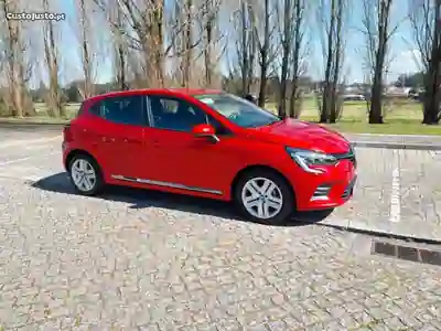 Renault Clio 2020 — foto 3 de 10
