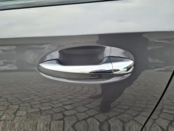 Mercedes-Benz A 250 2024 - 43990 EUR, 10000 km - AUTO.MOTO.pt - 10000km - foto 33 de 36
