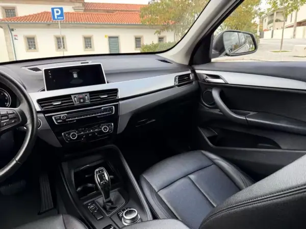 BMW X1 2021 - 23499 EUR, 145000 km - AUTO.MOTO.pt - 145000km - foto 14 de 33