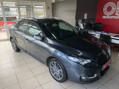 Renault Mégane Sport Tourer 2010 - 4990 EUR, 340390 km - AUTO.MOTO.pt - 340390km - foto 26 de 44