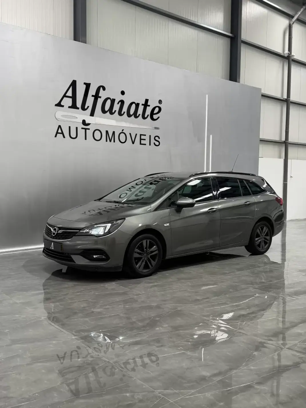 Opel Astra Sports Tourer 2019 - 11990 EUR, 117000 km - 117000km - foto 7 de 24