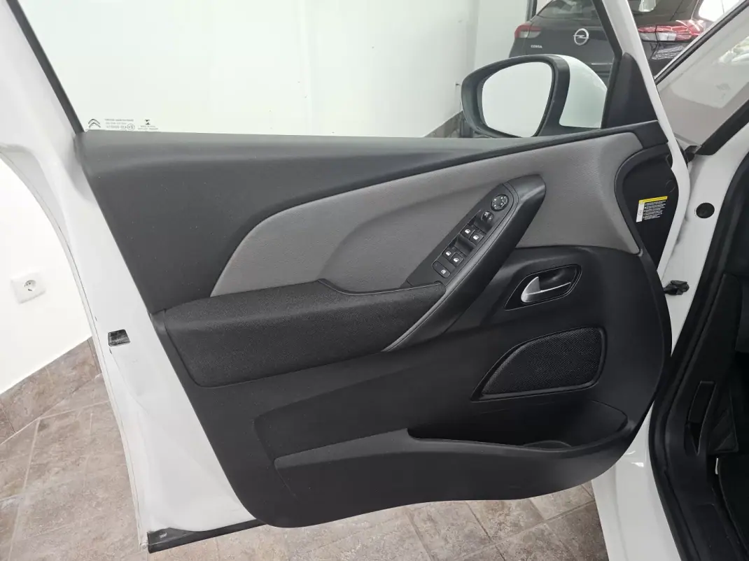 Citroën C4 Grand Picasso 2018 - 13650 EUR, 245556 km - 245556km - foto 9 de 43