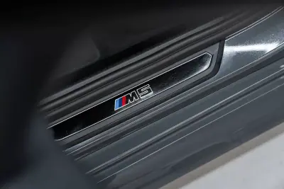 BMW M5 2024 - 149950 EUR, 13000 km - AUTO.MOTO.pt - 13000km - foto 28 de 51