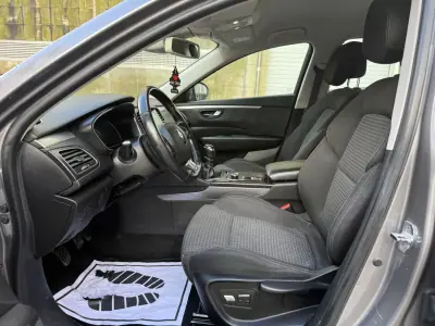 Renault Talisman 2018 - 10450 EUR, 197000 km - AUTO.MOTO.pt - 197000km - foto 10 de 14