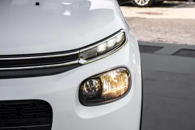 Citroën C3 2019 - 10600 EUR, 123501 km - AUTO.MOTO.pt - 123501km - foto 7 de 34