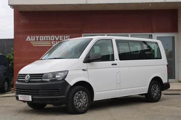 Volkswagen Transporter 2020 - 24990 EUR, 222000 km - AUTO.MOTO.pt - 222000km - foto 2 de 24