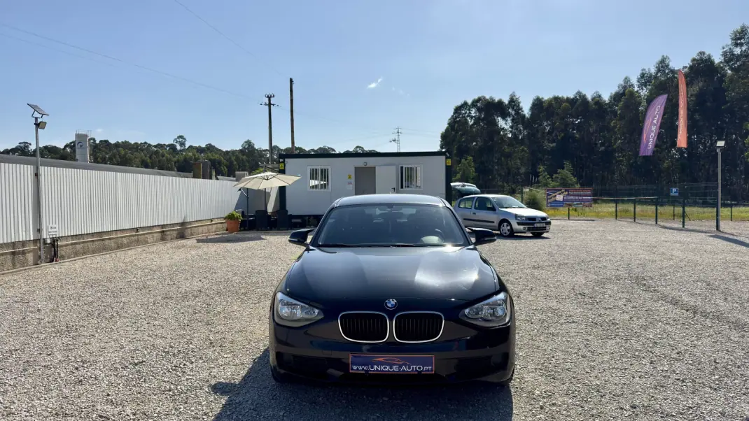BMW 116 2013 - 13600 EUR, 239000 km - AUTO.MOTO.pt - 239000km - foto 7 de 13