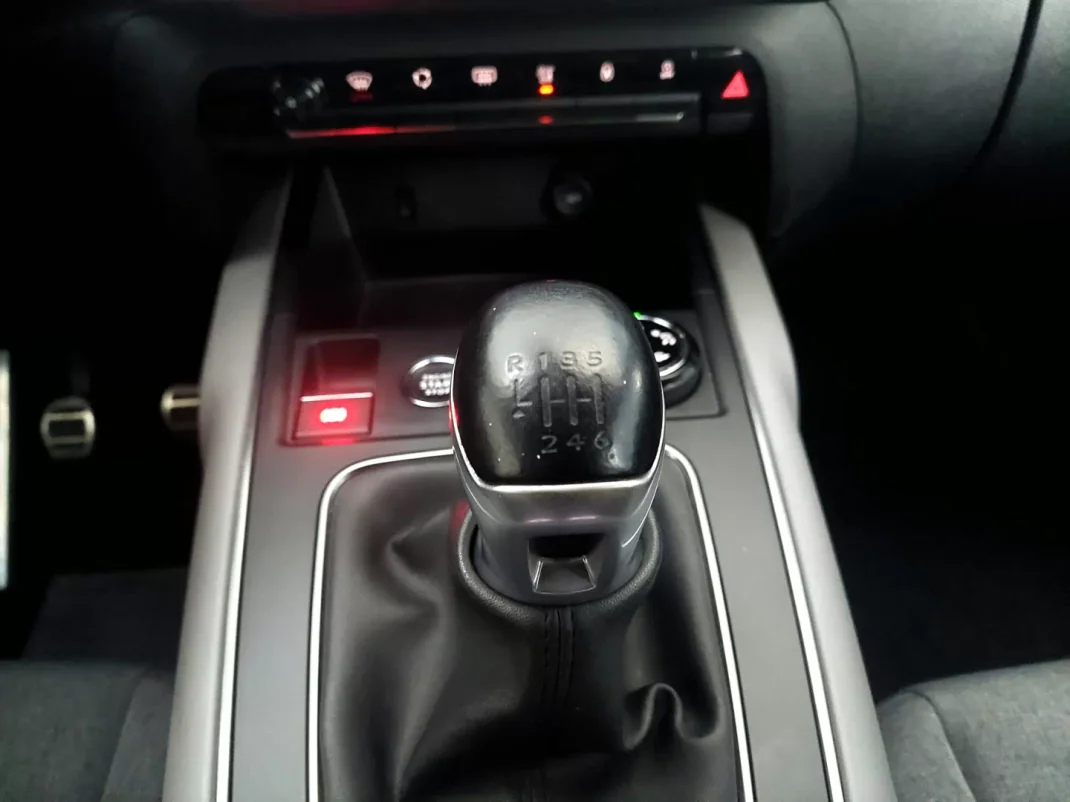 Citroën C5 Aircross 2020 - 21500 EUR, 55490 km - AUTO.MOTO.pt - 55490km - foto 14 de 33