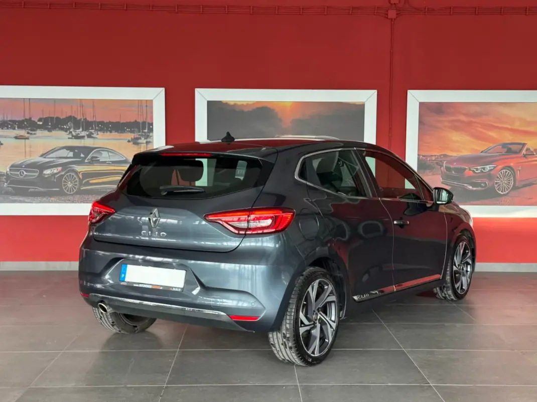Renault Clio 2022 - 15990 EUR, 20796 km - AUTO.MOTO.pt - 20796km - foto 8 de 20