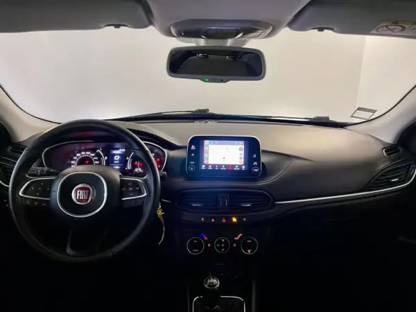Fiat Tipo 2019 - 8900 EUR, 146000 km - AUTO.MOTO.pt - 146000km - foto 2 de 32