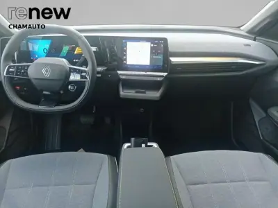 Renault Mégane E-Tech 2026 - 35000 EUR, 3000 km - AUTO.MOTO.pt - 3000km - foto 18 de 19