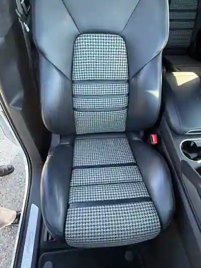 Porsche Cayenne Coupé 2020 - 55990 EUR, 184520 km - AUTO.MOTO.pt - 184520km - foto 11 de 20