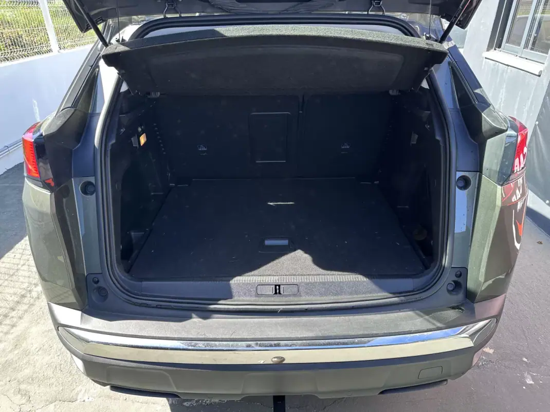 Peugeot 3008 2019 - 13900 EUR, 180724 km - AUTO.MOTO.pt - 180724km - foto 10 de 34