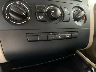 BMW 120 2008 - 12800 EUR, 174000 km - AUTO.MOTO.pt - 174000km - foto 21 de 23