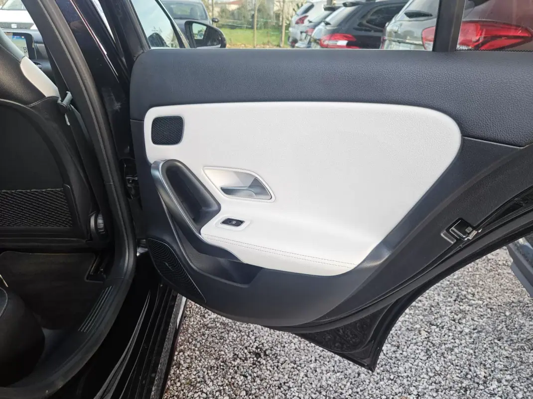 Mercedes-Benz A 200 2019 - 25800 EUR, 70000 km - AUTO.MOTO.pt - 70000km - foto 46 de 62