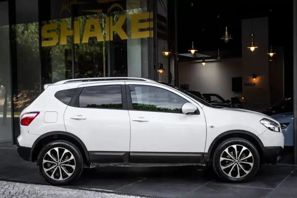 Nissan Qashqai 2012 - 11490 EUR, 151295 km - AUTO.MOTO.pt - 151295km - foto 27 de 31