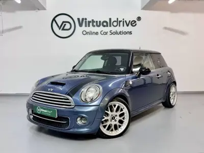 MINI 3 Portas 2010 - 7950 EUR, 181000 km - 181000km - foto 12 de 41