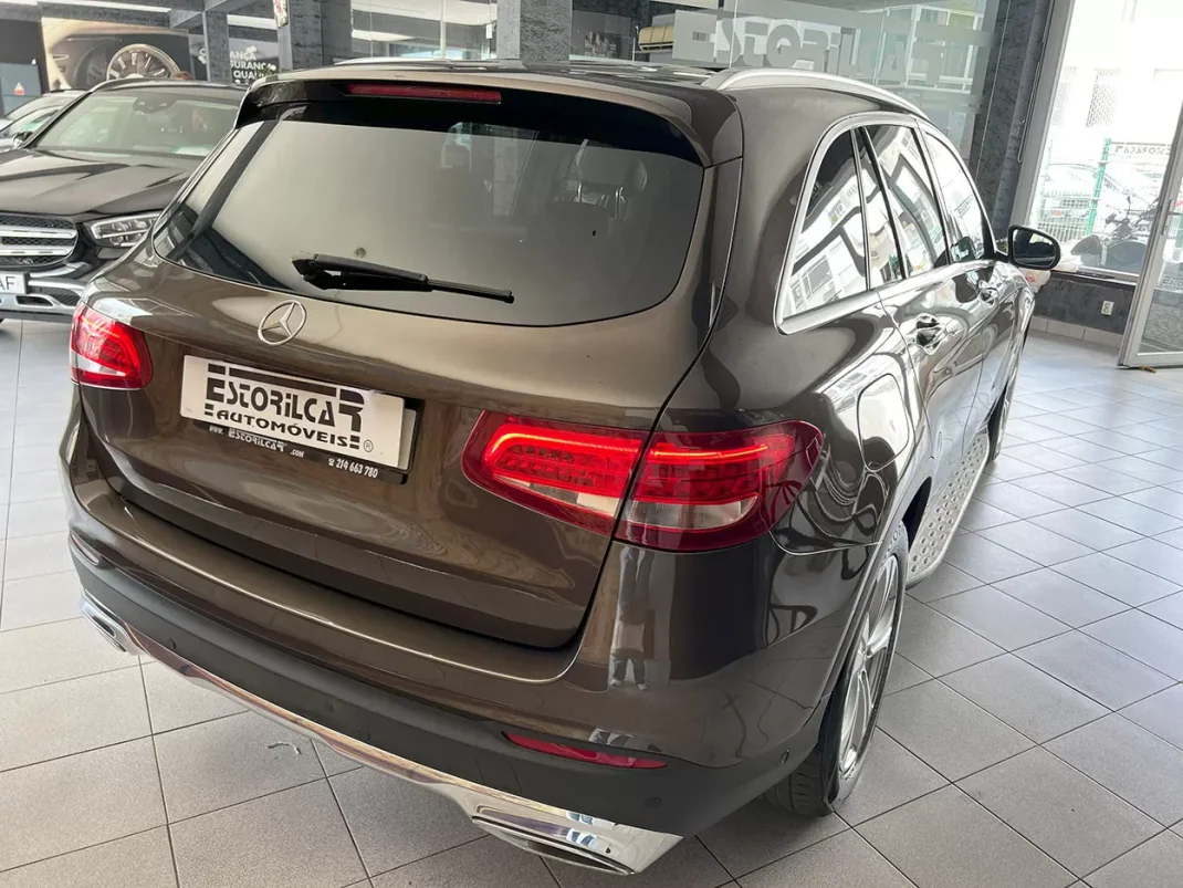 Mercedes-Benz GLC 220 2017 - 36800 EUR, 155000 km - AUTO.MOTO.pt - 155000km - foto 4 de 25