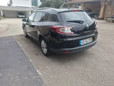 Renault Mégane Sport Tourer 2015 - 7630 EUR, 229622 km - foto 3 de 19