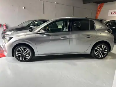 Peugeot 208 2020 - 11500 EUR, 162145 km - AUTO.MOTO.pt - 162145km - foto 2 de 35