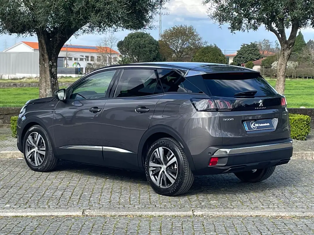 Peugeot 3008 2022 - 22900 EUR, 69000 km - AUTO.MOTO.pt - 69000km - foto 8 de 37