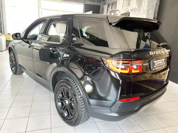 Land Rover Discovery Sport 2021 - 31800 EUR, 119616 km - AUTO.MOTO.pt - 119616km - foto 3 de 25