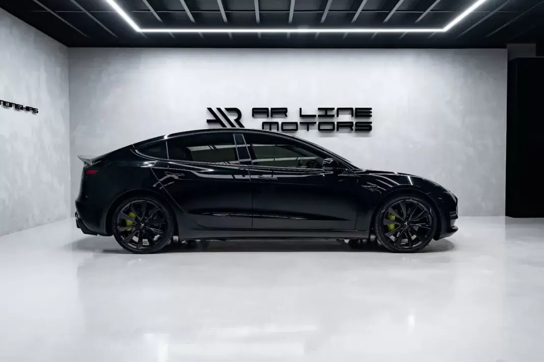 Tesla Model 3 2020 - 30950 EUR, 78000 km - AUTO.MOTO.pt - 78000km - foto 8 de 46