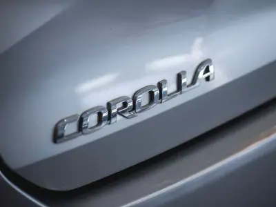 Toyota Corolla Touring Sports 2022 - 25990 EUR, 62063 km - AUTO.MOTO.pt - 62063km - foto 12 de 21