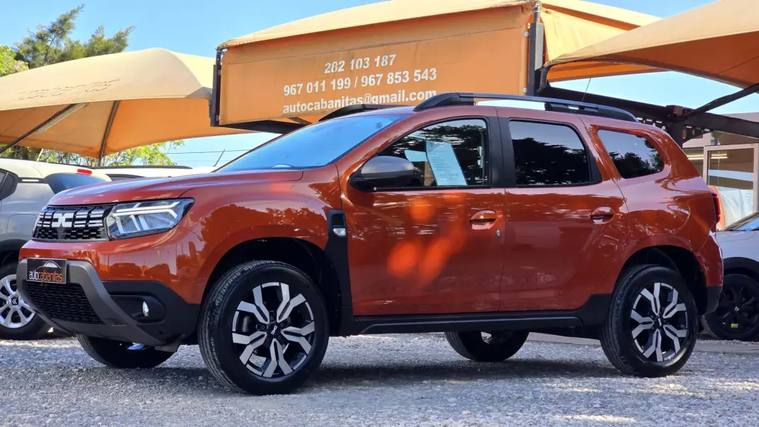 Dacia Duster 2024 - 19500 EUR, 38700 km - AUTO.MOTO.pt - 38700km - foto 3 de 23