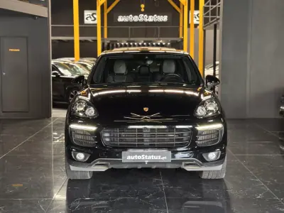 Porsche Cayenne 2017 - 42990 EUR, 155600 km - AUTO.MOTO.pt - 155600km - foto 2 de 31