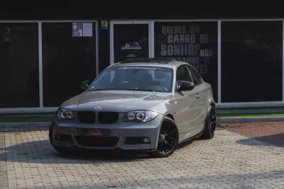 BMW 118 2013 - 17900 EUR, 180900 km - 180900km - foto 3 de 41