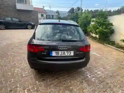 Audi A4 Avant 2010 - 6499 EUR, 500000 km - AUTO.MOTO.pt - 500000km - foto 8 de 17