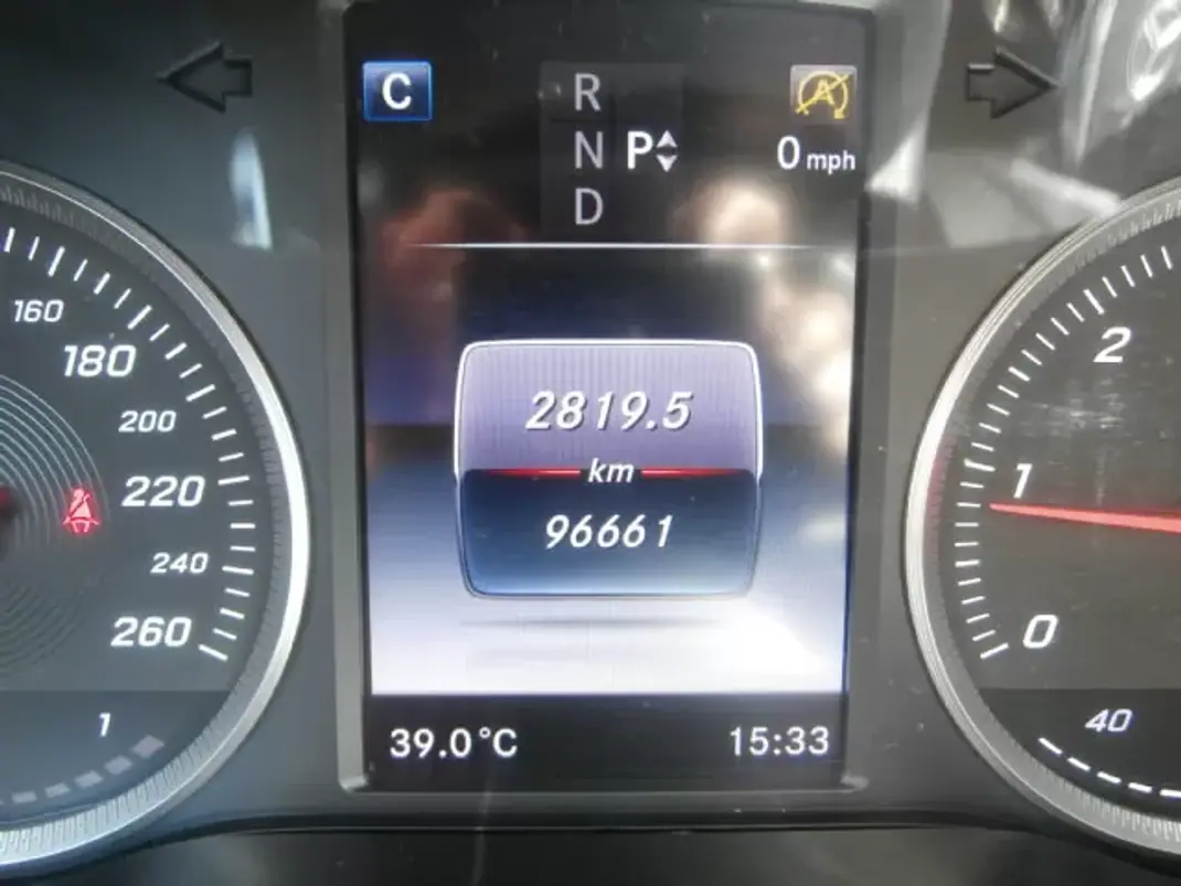 Mercedes-Benz C 200 2016 - 17500 EUR, 96661 km - 96661km - foto 19 de 35
