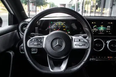 Mercedes-Benz A 180 2019 - 22990 EUR, 127098 km - AUTO.MOTO.pt - 127098km - foto 13 de 43