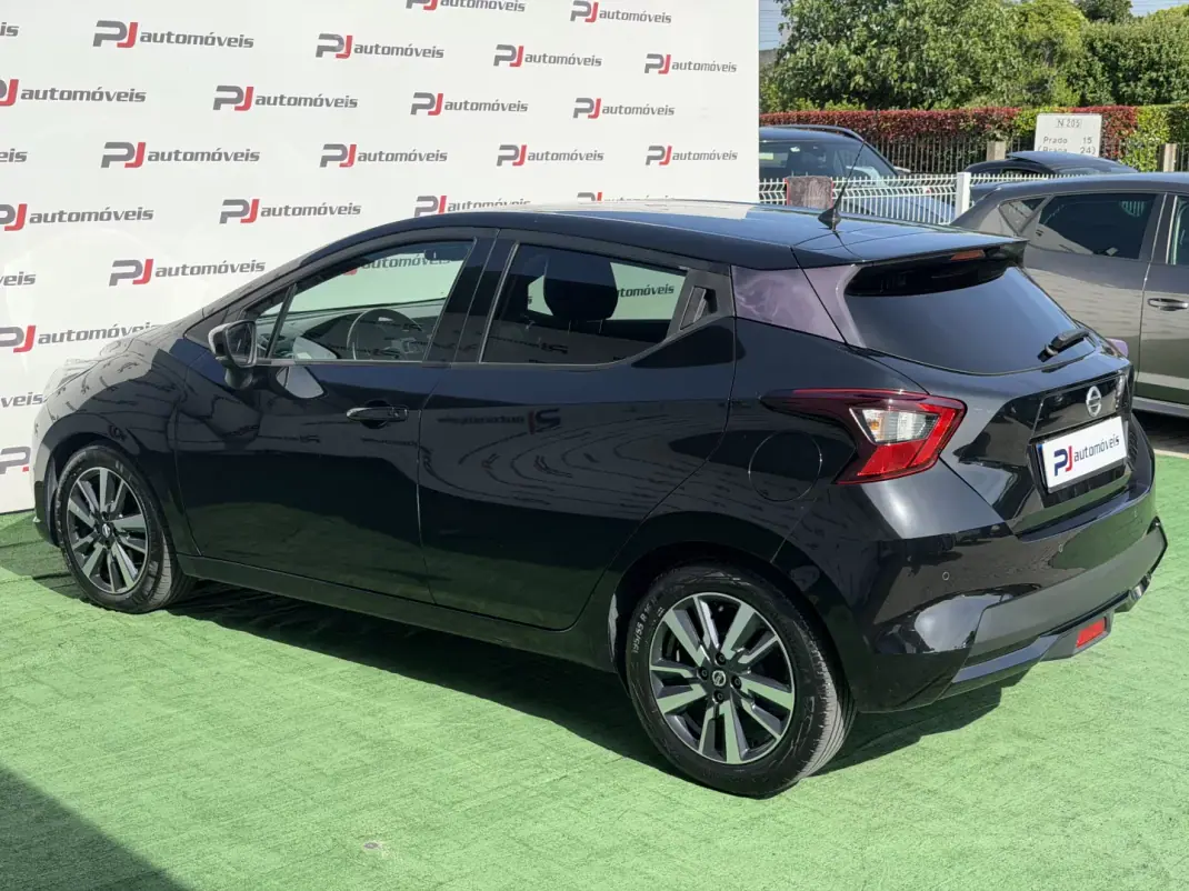 Nissan Micra 2018 - 12990 EUR, 124700 km - AUTO.MOTO.pt - 124700km - foto 8 de 20