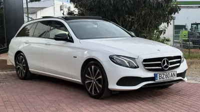 Mercedes-Benz E 300 2019 - 26990 EUR, 147000 km - AUTO.MOTO.pt - 147000km - foto 16 de 41