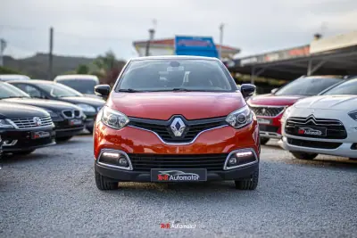 Renault Captur 2015 — foto 4 de 28