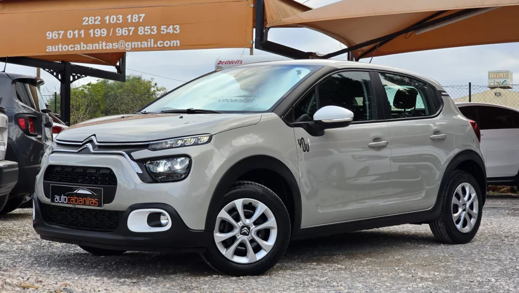 Citroën C3 2023 - 14950 EUR, 27920 km - AUTO.MOTO.pt - 27920km - foto 1 de 22