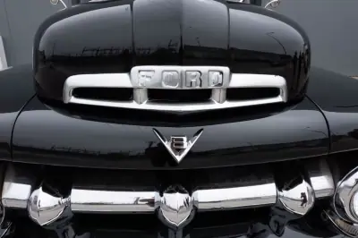Ford F-150 1951 - 69999 EUR, 56000 km - AUTO.MOTO.pt - 56000km - foto 3 de 35
