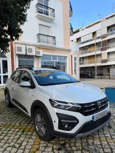 Dacia Sandero 2022 - 16850 EUR, 12275 km - AUTO.MOTO.pt - 12275km - foto 3 de 10