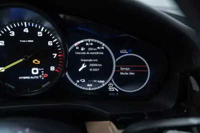 Porsche Cayenne Coupé 2022 - 84950 EUR, 71000 km - AUTO.MOTO.pt - 71000km - foto 36 de 60