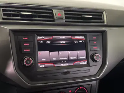 SEAT Ibiza 2019 - 11450 EUR, 70284 km - AUTO.MOTO.pt - 70284km - foto 27 de 39