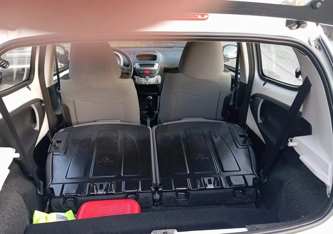 Citroën C1 2014 - 4990 EUR, 133000 km - 133000km - foto 6 de 7