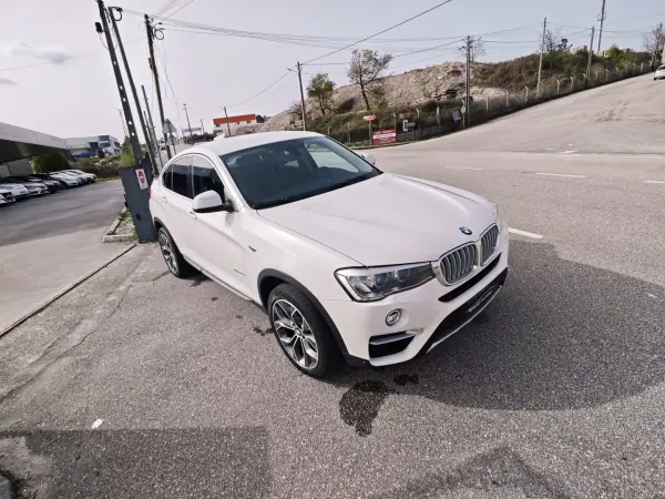 BMW X4 2014 - 23500 EUR, 223000 km - AUTO.MOTO.pt - 223000km - foto 5 de 42