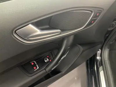 Audi A1 2015 - 11900 EUR, 150000 km - AUTO.MOTO.pt - 150000km - foto 8 de 32
