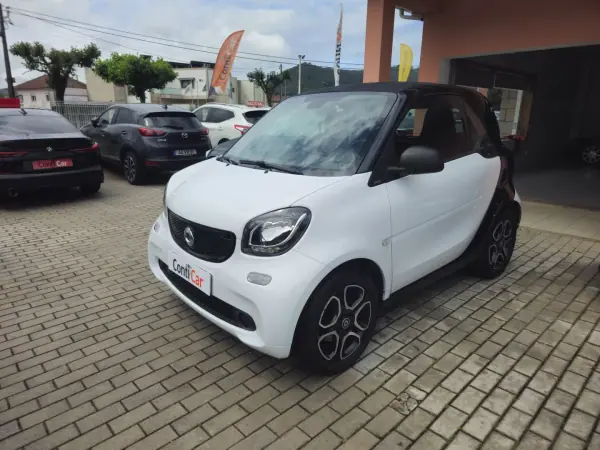 Smart ForTwo Coupé 2017 - 9990 EUR, 88000 km - AUTO.MOTO.pt - 88000km - foto 3 de 10