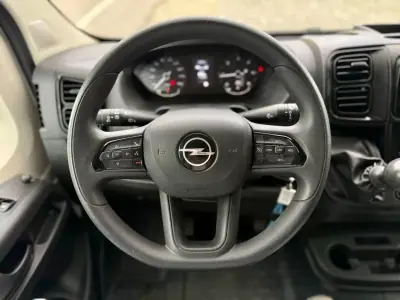 Opel 2024 - 31450 EUR, 59000 km - AUTO.MOTO.pt - 59000km - foto 13 de 20