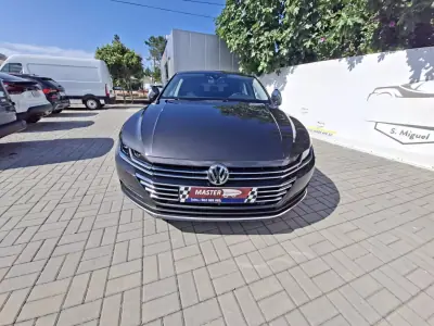 Volkswagen Arteon 2019 - 24750 EUR, 92519 km - AUTO.MOTO.pt - 92519km - foto 40 de 42